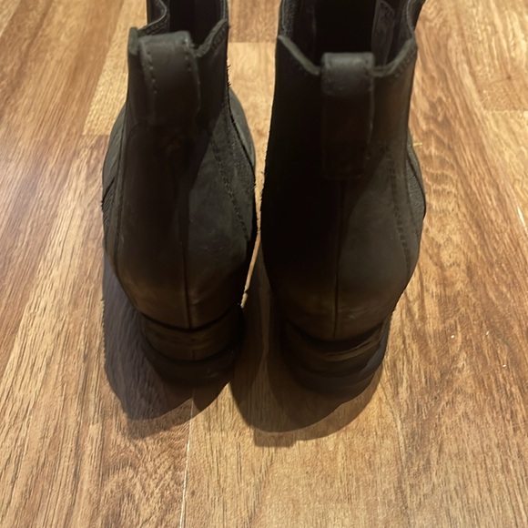 Black Sorel Joan Artic Boots - Picture 4 of 5